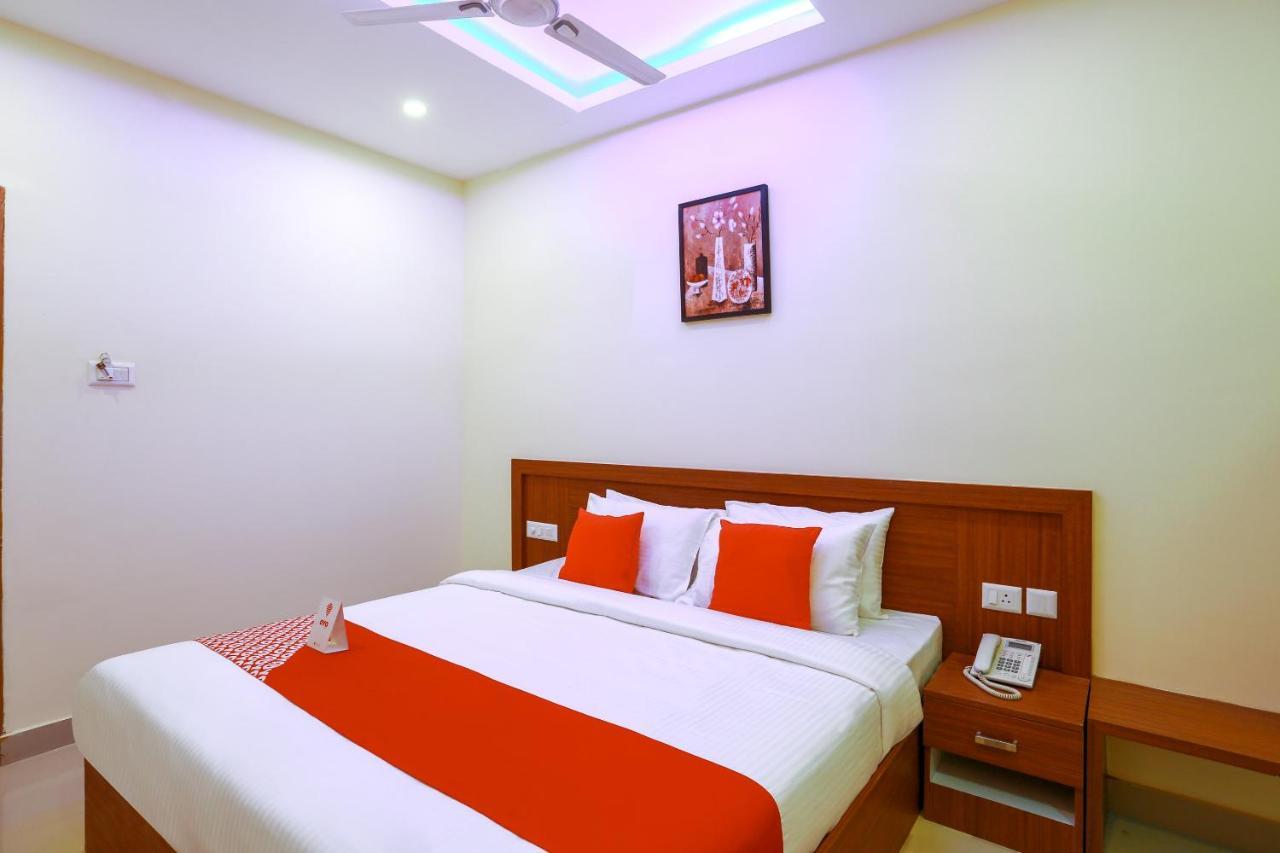 Hotel Oyo Ramis Residency Kannur Exterior foto